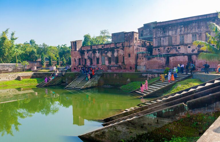 Baliati palace