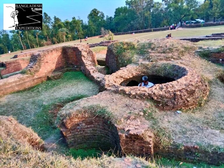 Moinamoti queen palace ruins