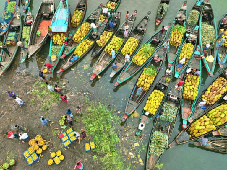Rangamati floating markets