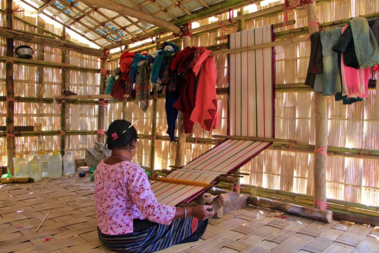 tribal weaving in Bandarban